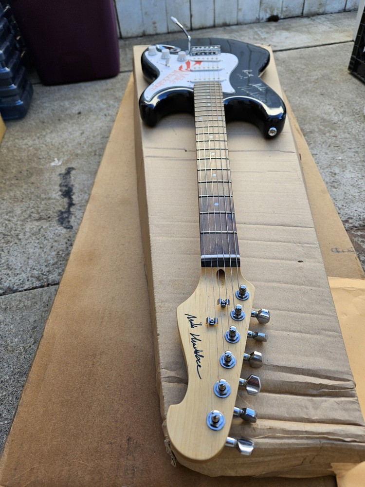 Mike Huckabee Signed Electric Guitar New
