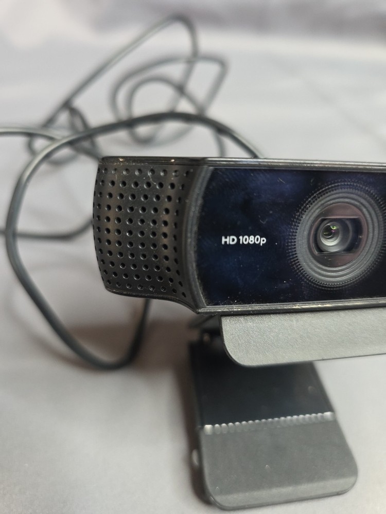Logitech C922 Pro Stream 1080P Webcam | HD Video Streaming & Recording | USB