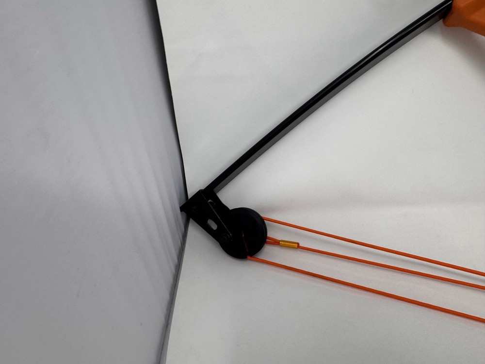 Bear Archery Apprentice Youth Bow Orange Compound Bow