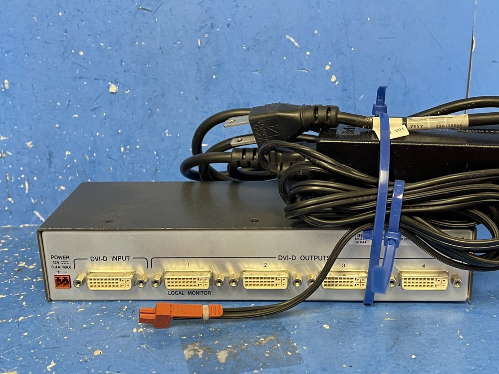 EXTRON DVI DA SERIES DVI DISTRIBUTION AMPLIFIER DVI DA4