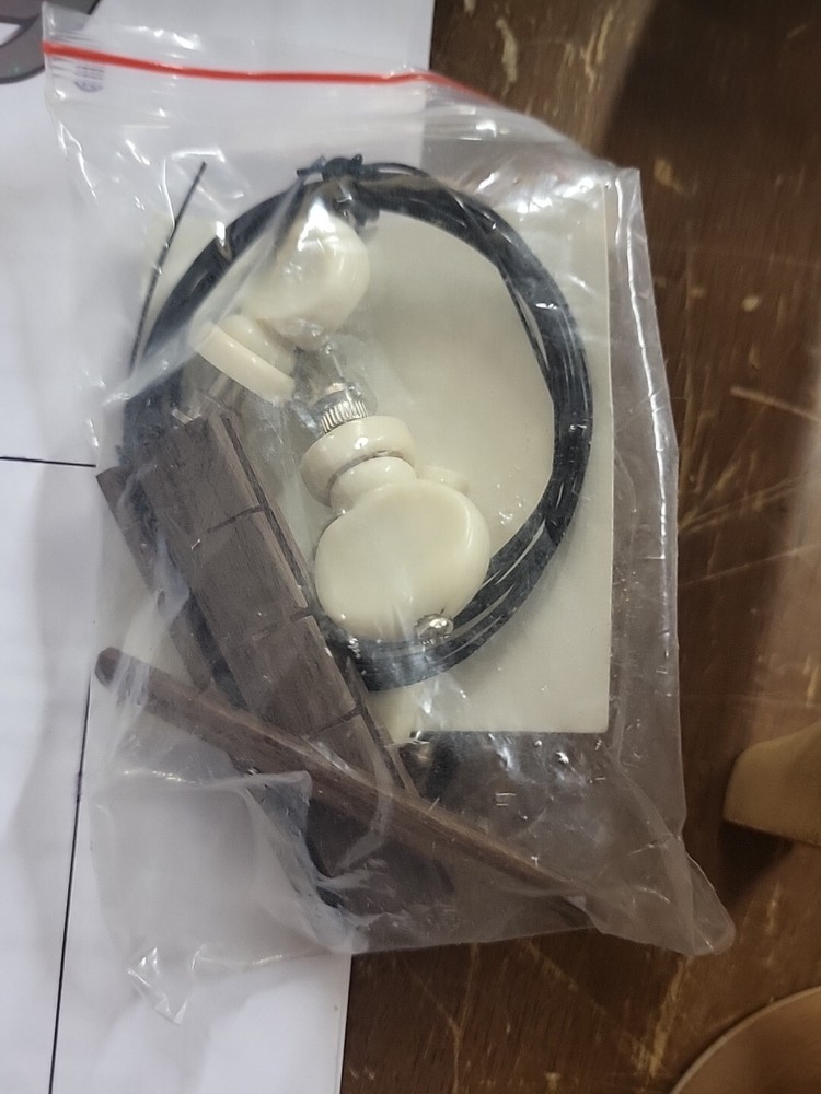 Grizzly Ukulele Kit New, Open Box Model H3125