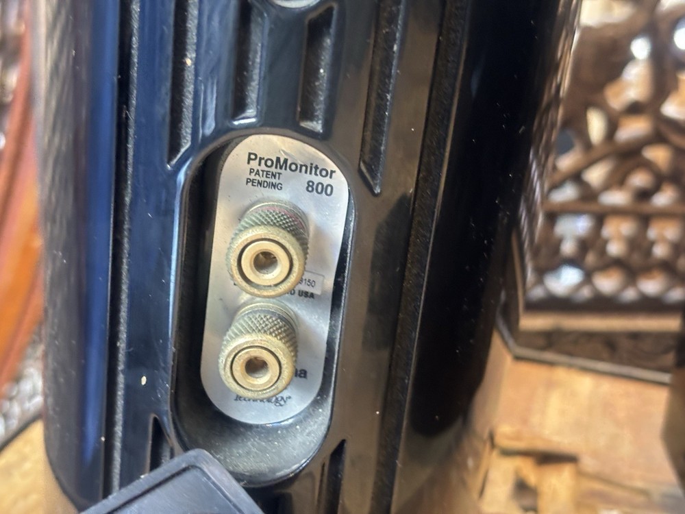 Definitive Technology Promonitor 800 Speakers