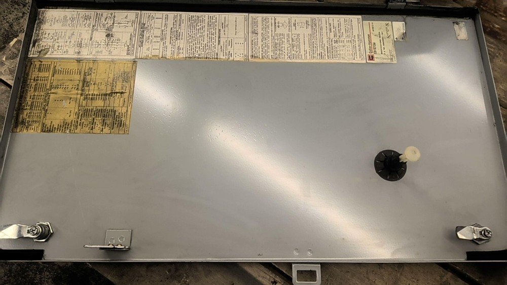 Cutler-Hammer ECN1831CAA Electrical Enclosure