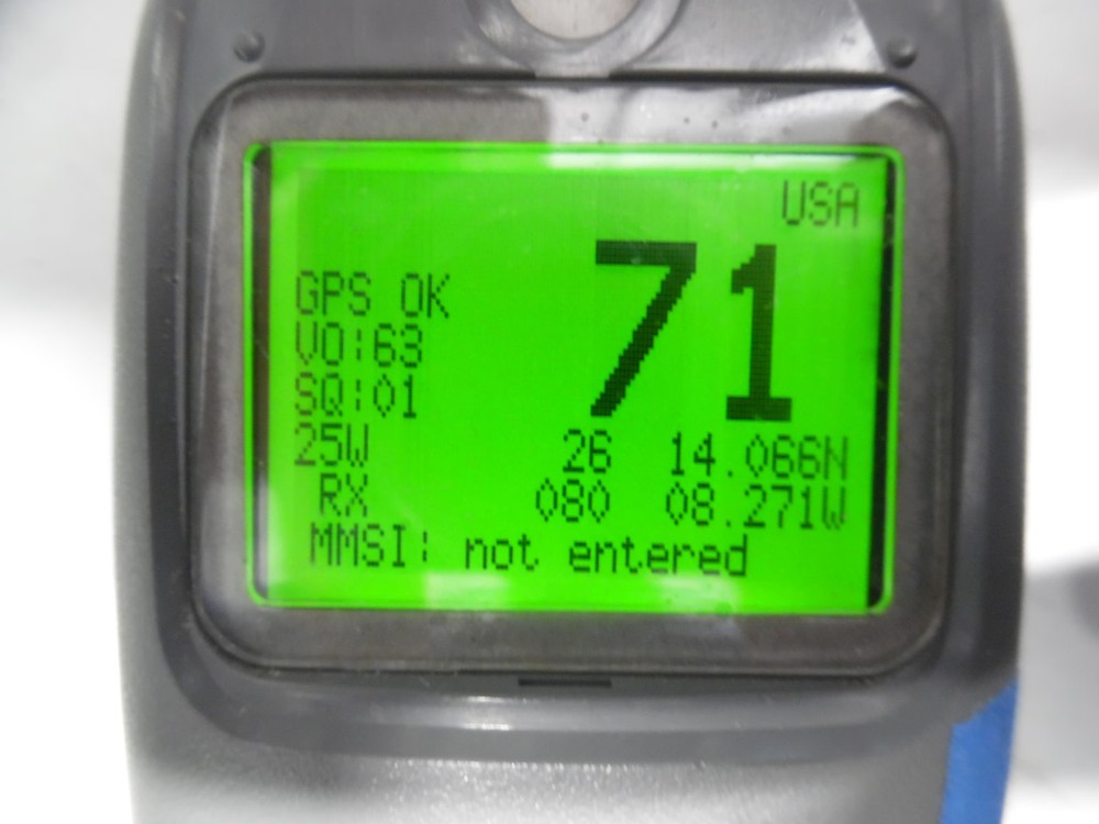 Raymarine RAY240 VHF Radio Replacement Transceiver - R49129 - E42001 **Tested**