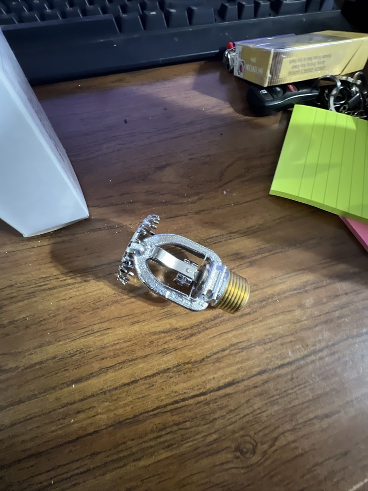 TY3111 165 Degrees 1/2” Ips Sprinkler Head