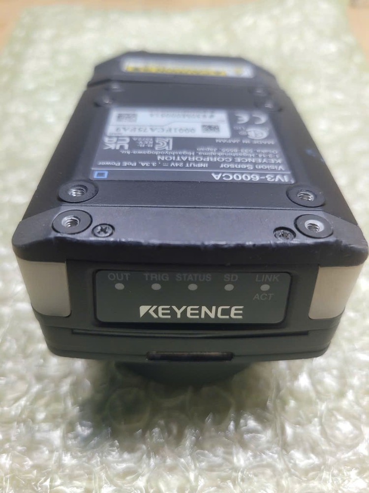 Keyence IV3-600CA Color camera AI