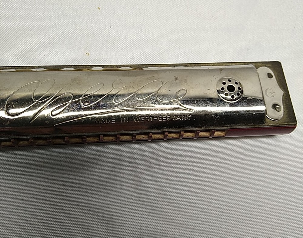 Vtg Opera Harmonica G - US Zone West Germany - Original Metal Case NICE!