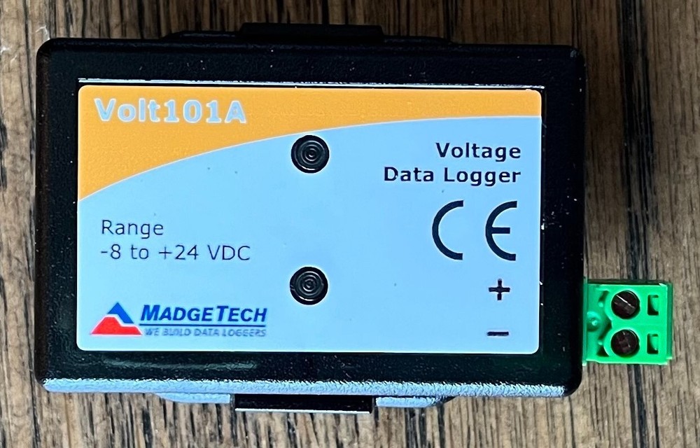 Madgetech Volt101A 15V DC Voltage Data Logger
