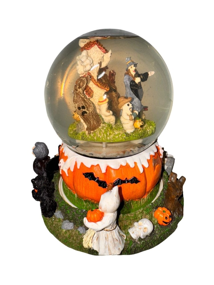 Halloween Pumpkin musical movement Snow Globe Haunted READ