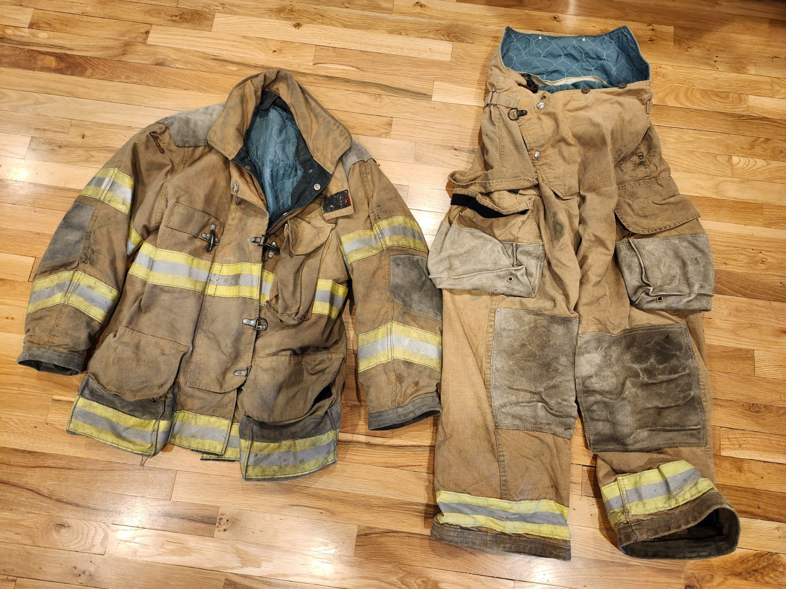 Tan PBI Turnout Gear 44 Coat 38 Pants,