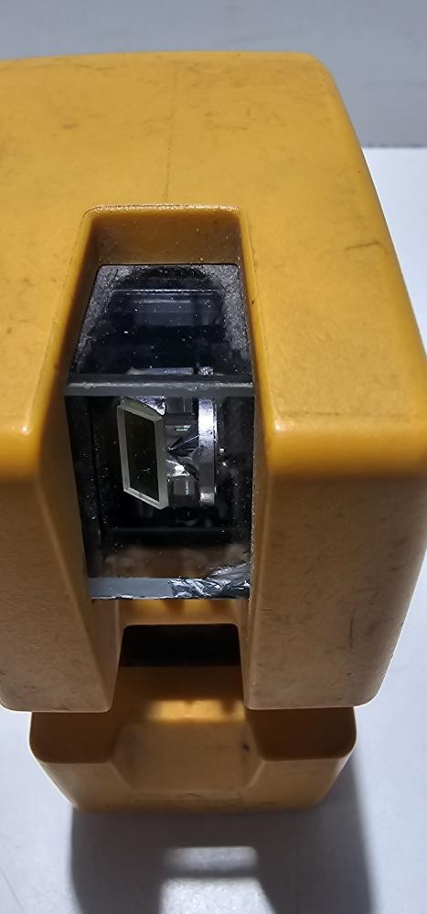 PLS LASER LEVEL 180 WITH CASE (P32010600)