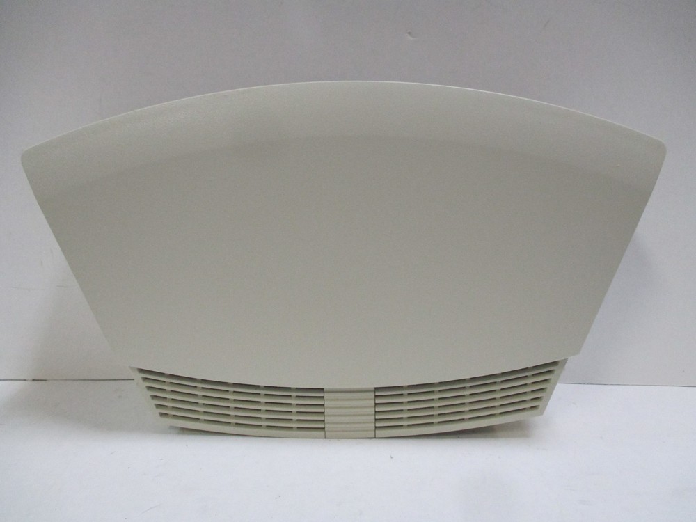 Bose Wave Music System white w/ Remote control work great