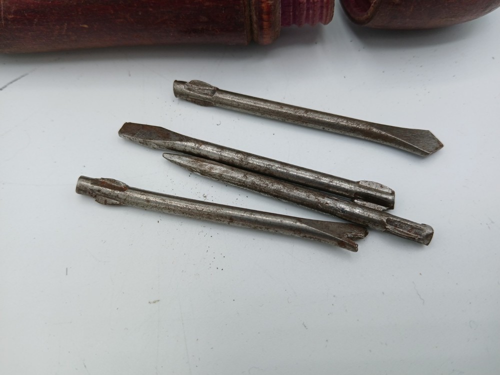 Vintage Multi Bit Screwdriver Wood Handle Storage Cap 4 Bits