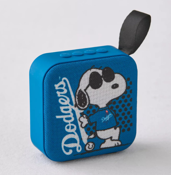 Peanuts x MLB Collab Dodgers Snoopy Portable Wireless Speaker,  New