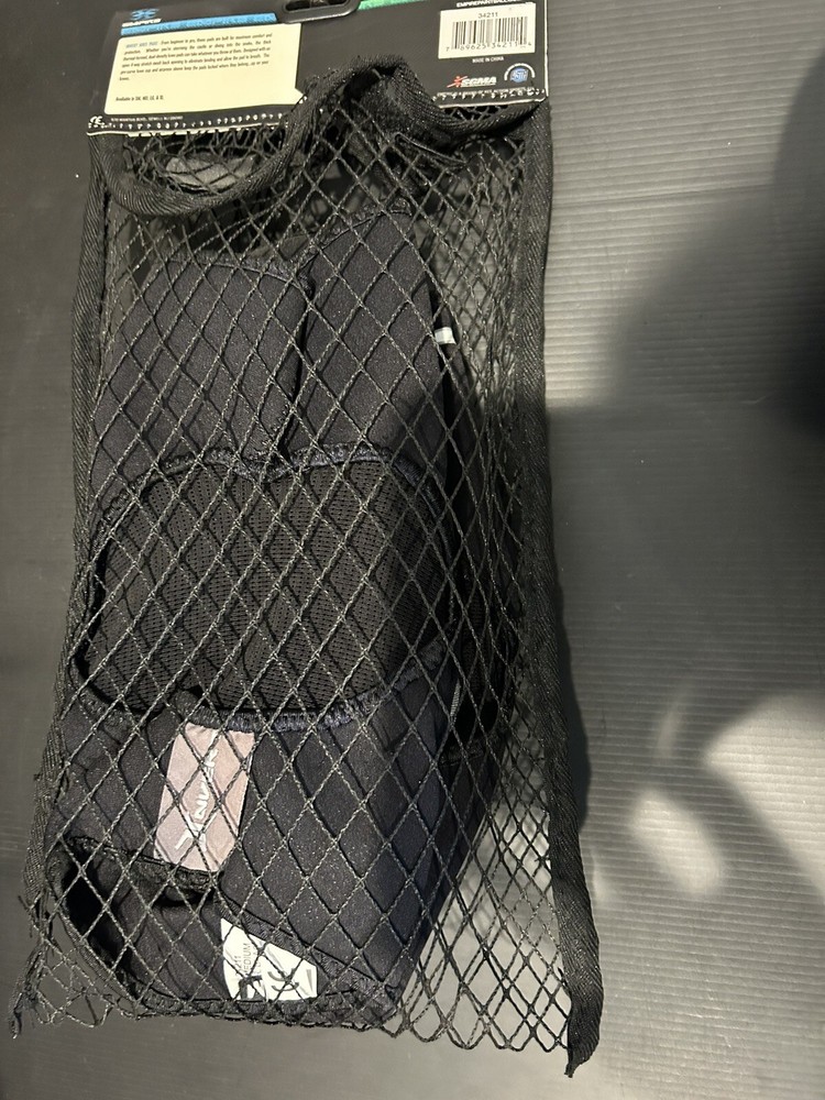 NEW!! Empire Invert Knee Pads - Black/Grey - Medium