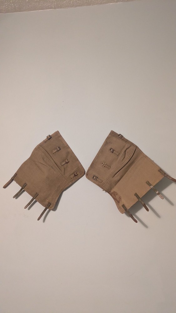 Original WW2 British Army 37 Pattern Spats Dispatch Gaiter Pair - 1944 Dated