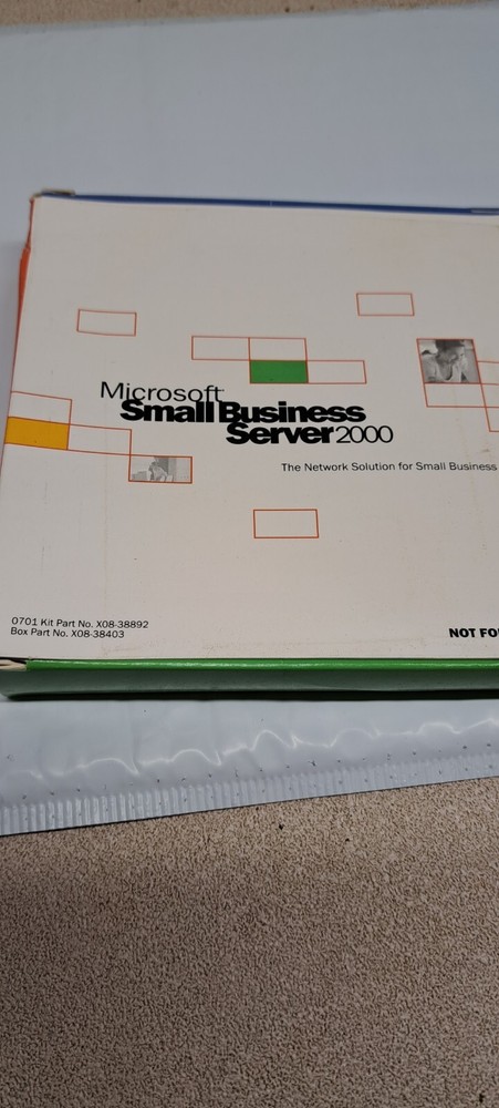 Microsoft Small Business Server 2000 NFR CDs With Keys.