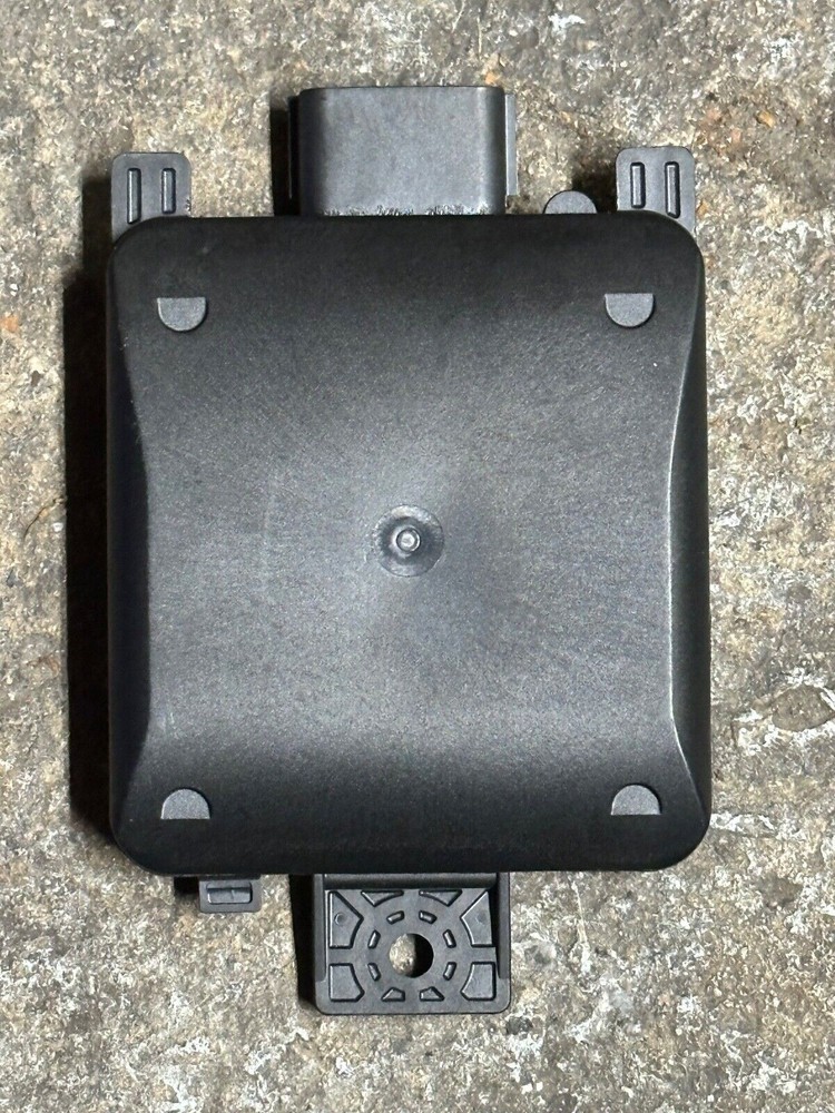 GM Genuine Parts Driver Side Object Sensing Alert Module 84883512