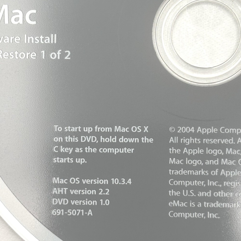 Apple Macintosh eMac (2004) Software Install/Restoration CD’s