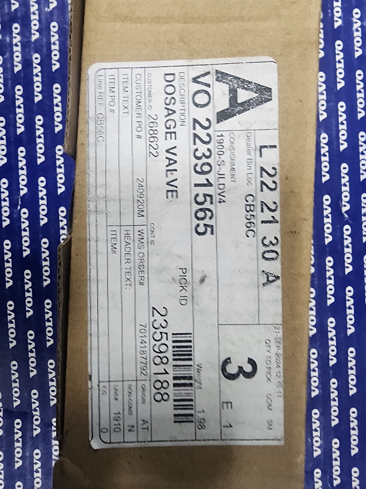 NEW 100% Genuine OEM Volvo Mack DEF Dosing Unit 22391563 22391565