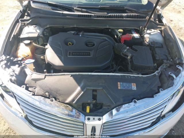 MKZ       2013 Glove Box 4954251