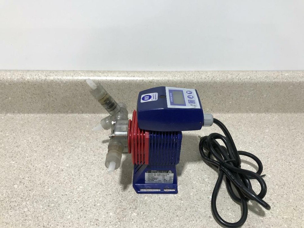 Iwaki Metering Pump EZB11D1-VCA