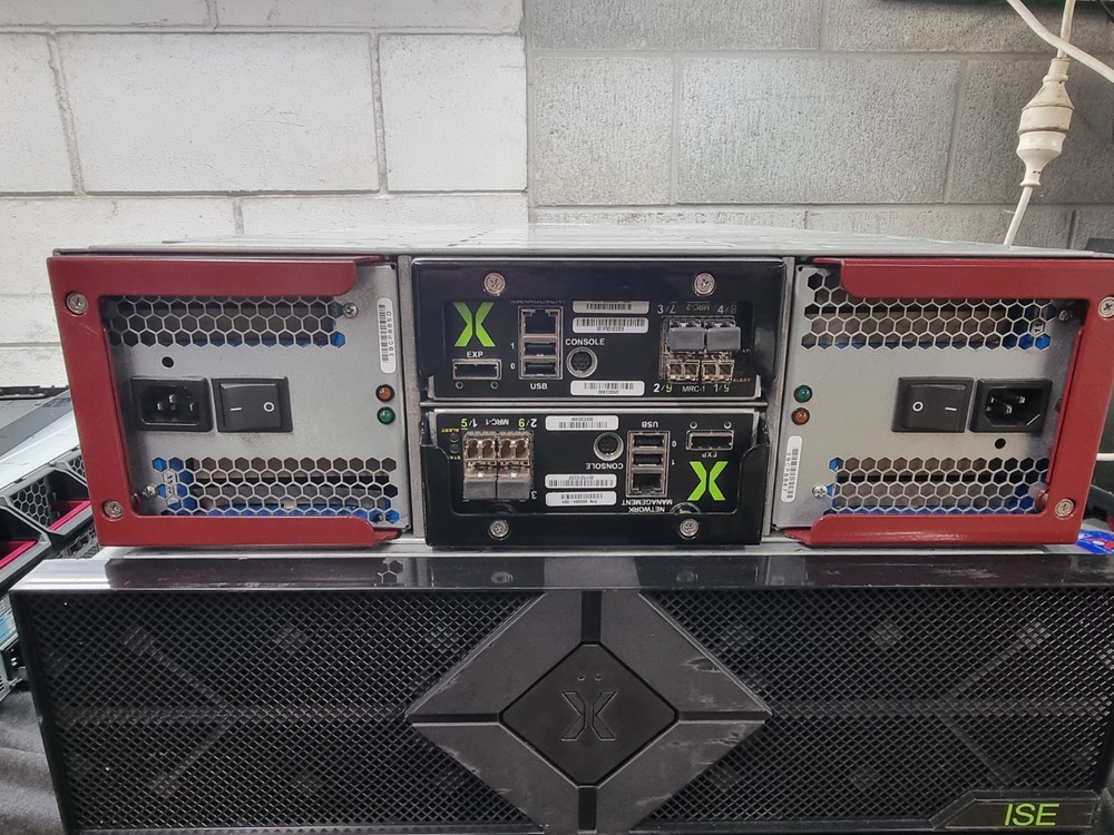 Xiotech ISE 2400 + 36TB Storage