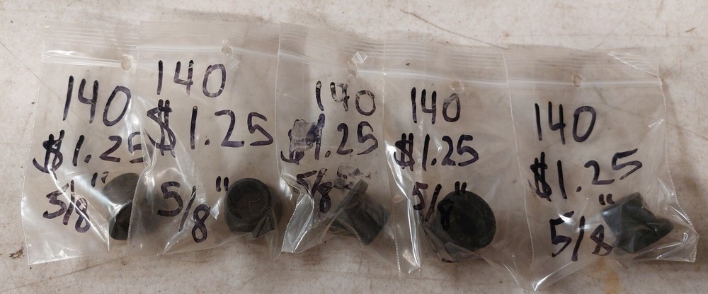 5/8" Rubber Grommet (6)