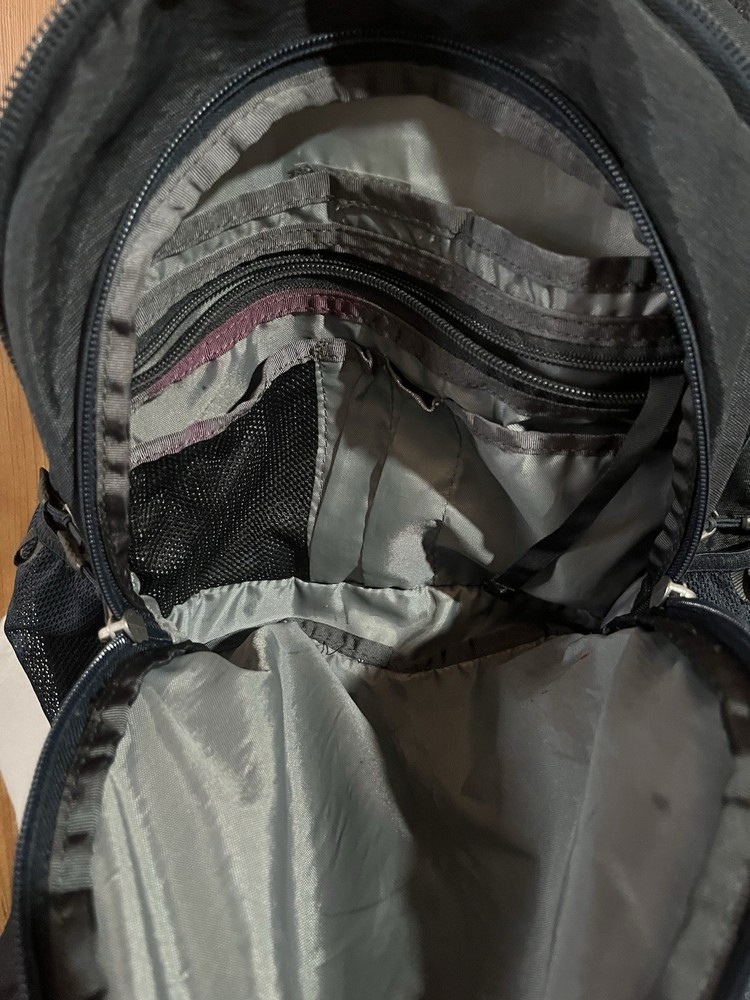 The North Face FlexVent Black Hiking Backpack, Multiple Compartments, Padded St…