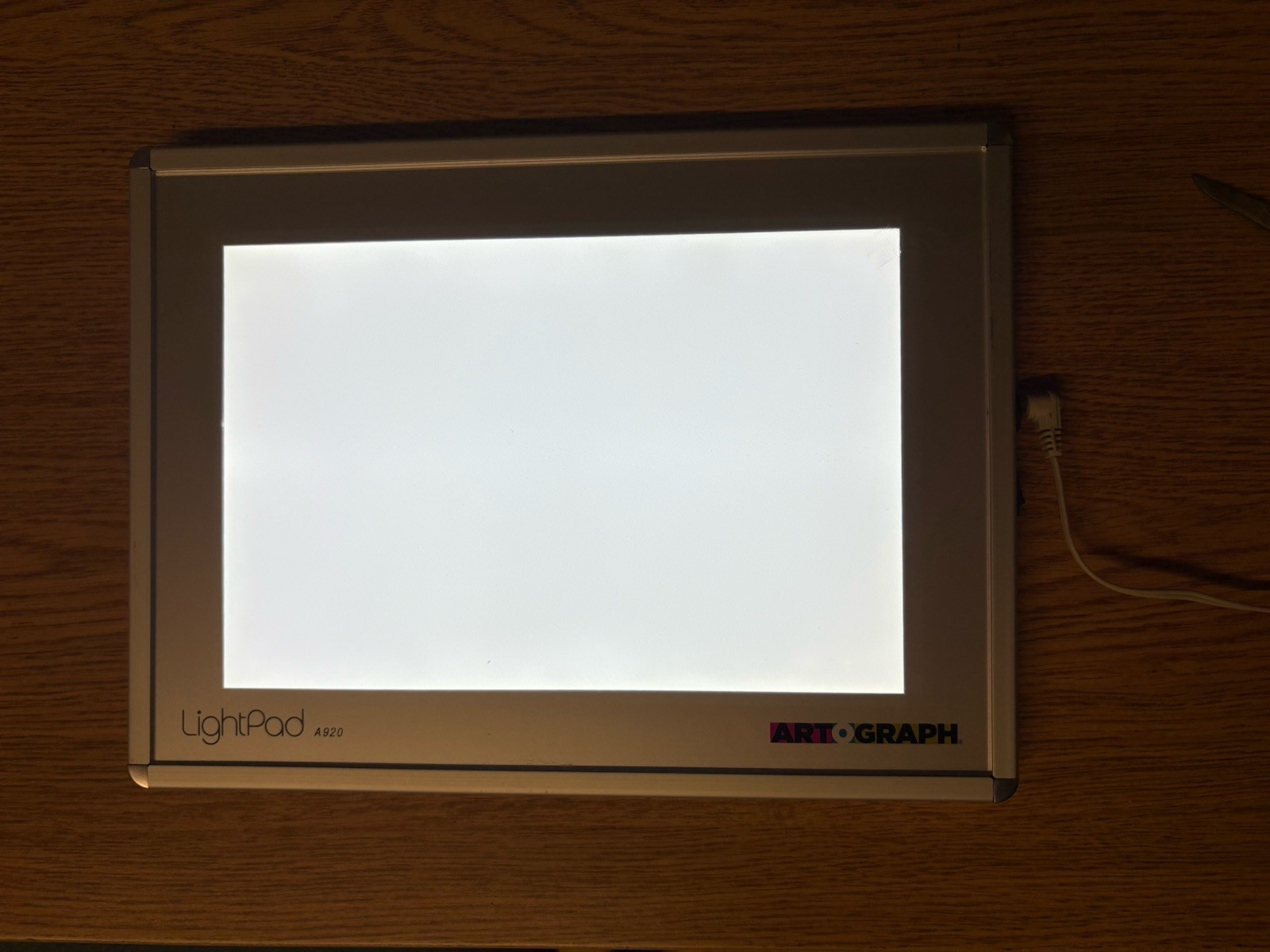 Artograph 225-920 Lightpad A920 LED Light Box - Lighted Area 6x9