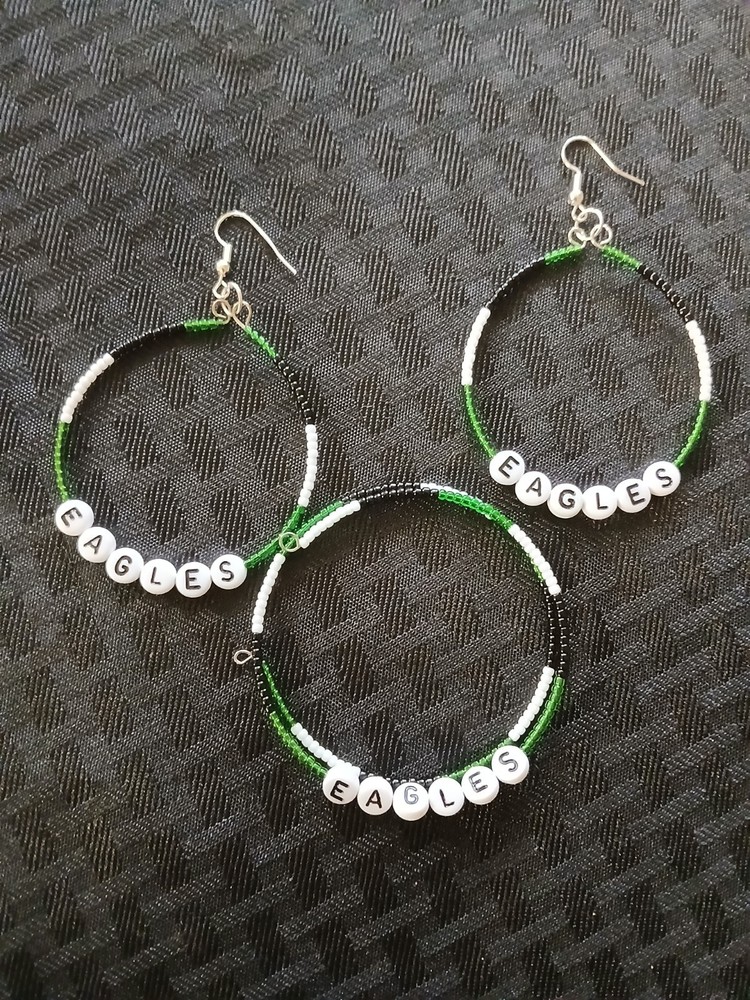 PHILADELPHIA EAGLES EARRINGS AND BRACELET SET
