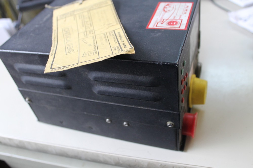 BENDIX COMPASS GYRO SERVO AMPLIFIER AN/AJN-3A