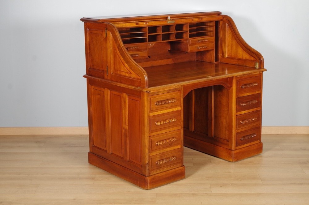 American office signed Pichon in Lyon