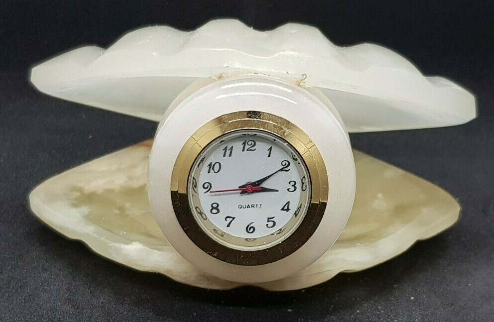 WHITE ONYX HANDCRAFTED, OYSTER CLOCK, POLISH FINISHED 5"