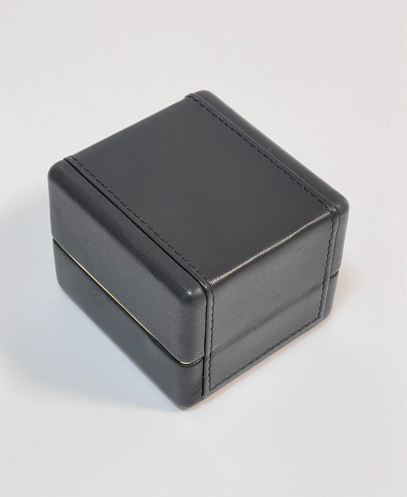 GRAFF Authentic Ring case Black Leather Accessories Jewelry box Damage case