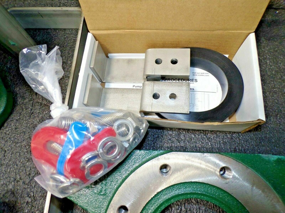 ZOELLER Guide Rail System, 4" vertical, Flanged, 39-0018