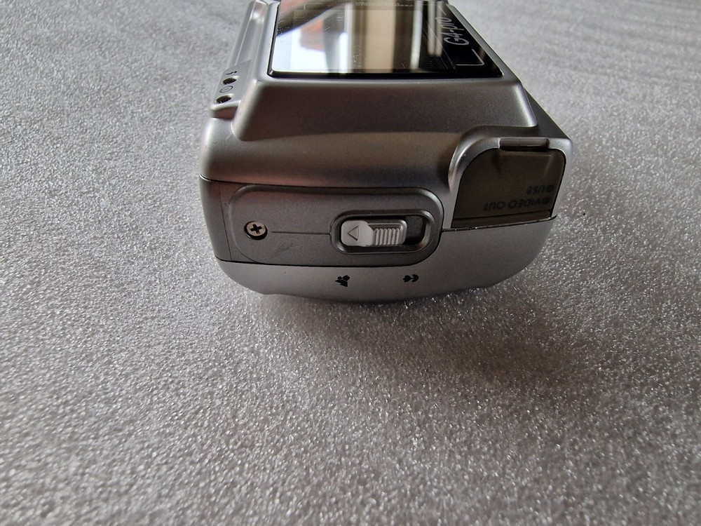 Dnt G4-pro Digital Camera 3 Mp Power On Not Fully Tested Read Description
