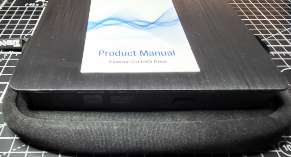 New Ziweo CD/DVD External PC reader for (Windows, Linux, & Mac OS systems)