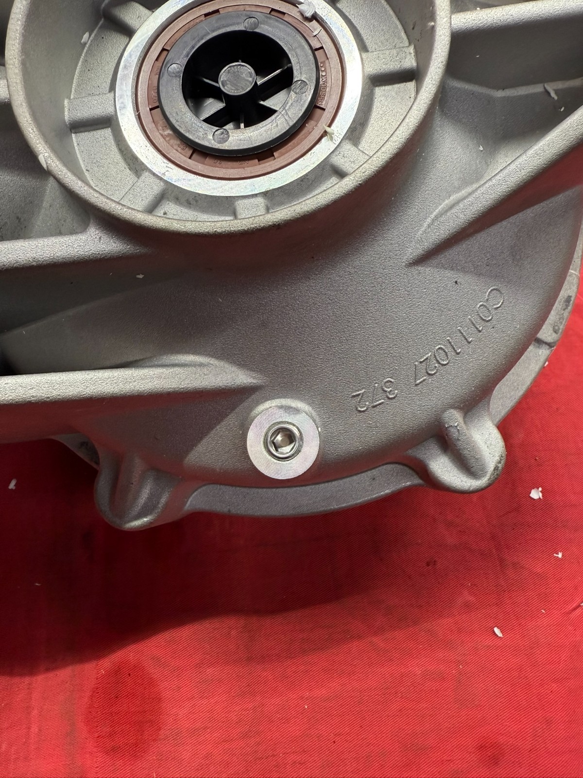 13-18 Can-Am Maverick Rear Differential Diff XXC XMR XRS XDS 1000R Drive Unit