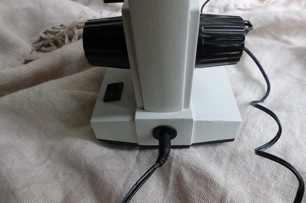 Vixen Micro Navi S-800 Educational Microscope