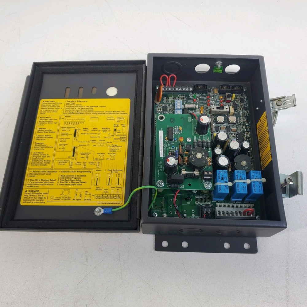 STI 70027-1007 Safety Light Curtain Controller LCC-FB-DC2-U