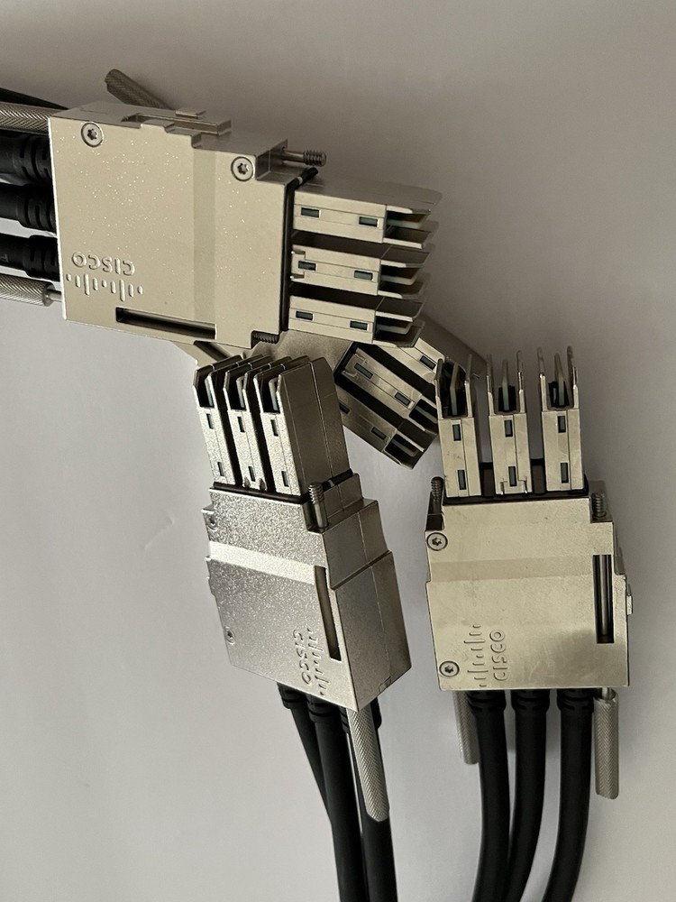 Lot of 2 Cisco STACK-T1-1M StackWise-480 1m Stacking Cable 800-40404-01 UNTESTED