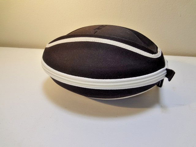 SMS AUDIO Black with white trim Headphone Case , Case only , No Issues