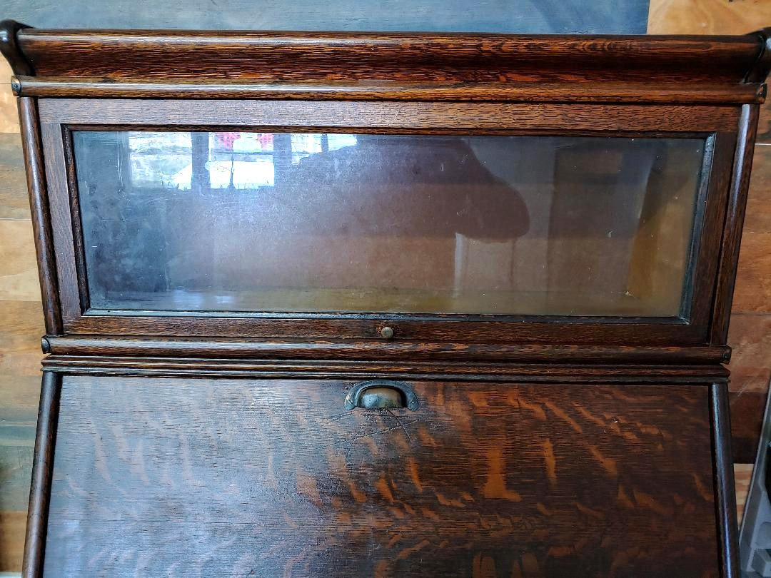 FANTASTIC MACEY QUARTER SAWN OAK BARRISTER BOOKCASE W/ DROP FRONT DESK W 2 DRAWS