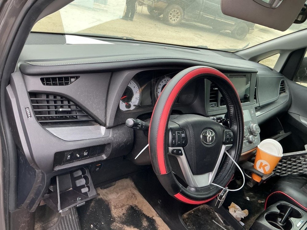 Fuse Box Engine Fits 17-20 SIENNA 5020560