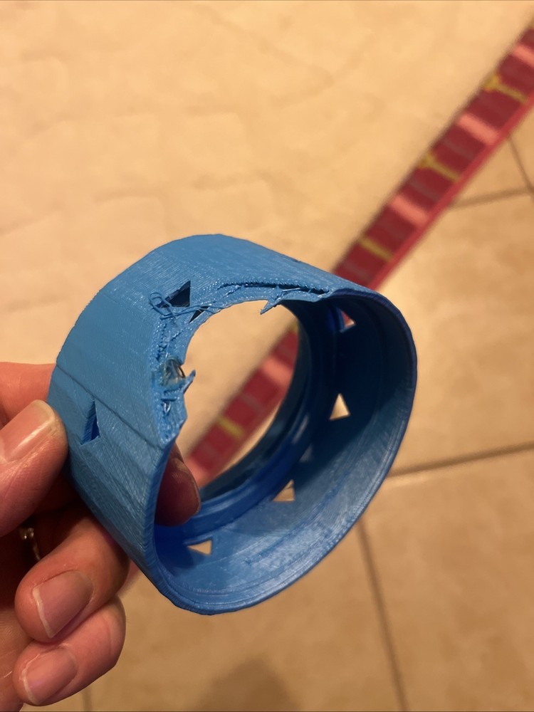 MAKERBOT Replicator Mini 3d Printer Model PAAW45, ENTRY LEVEL, NO FILAMENT INC