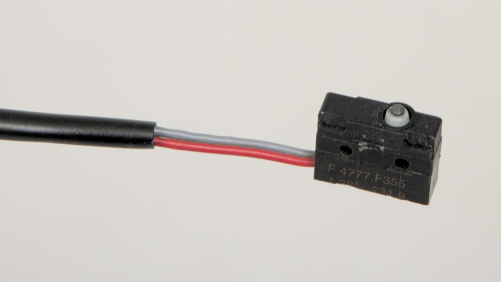 Genuine BMW E36 Door component. Microswitch 61311387028