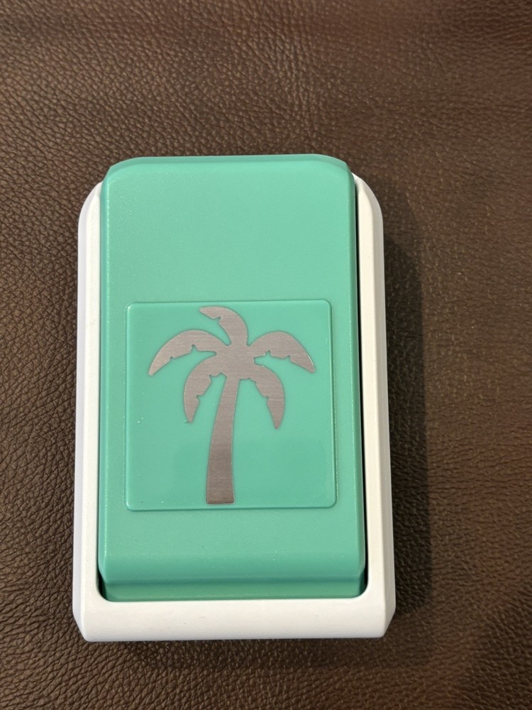 New- Creative Memories Palm Tree Decorative Punch NIB