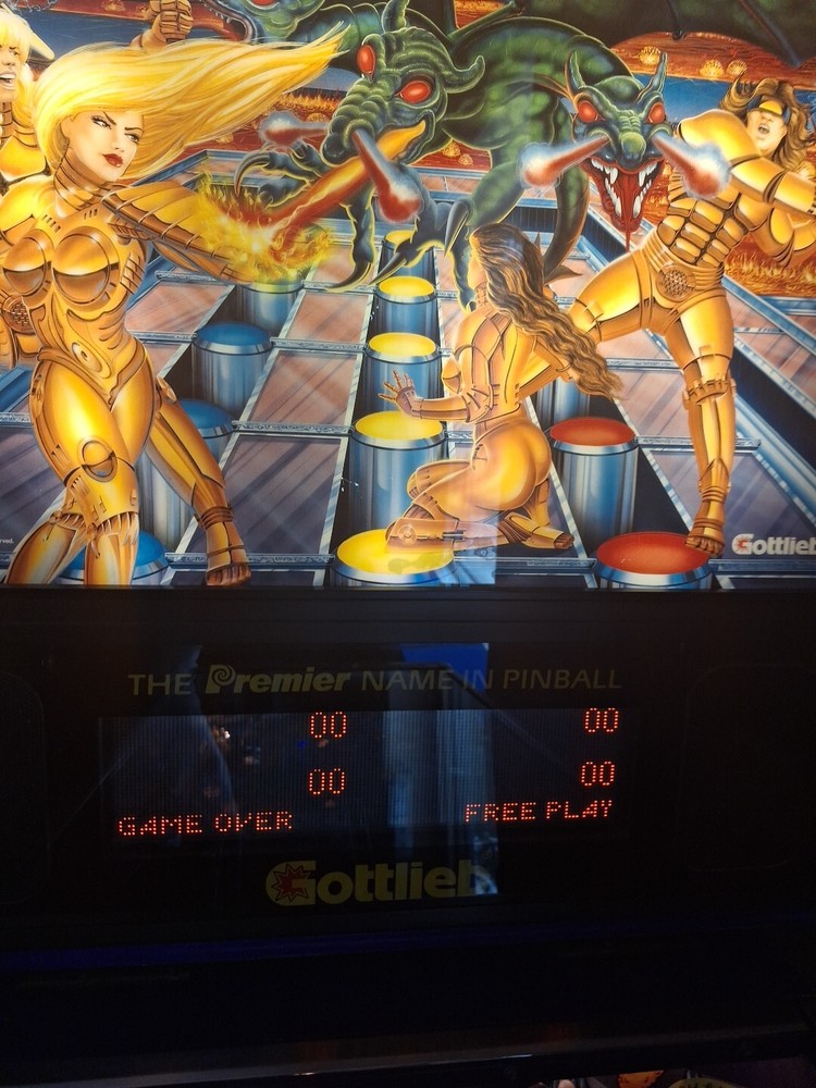 Gottlieb Gladiators Pinball Machine