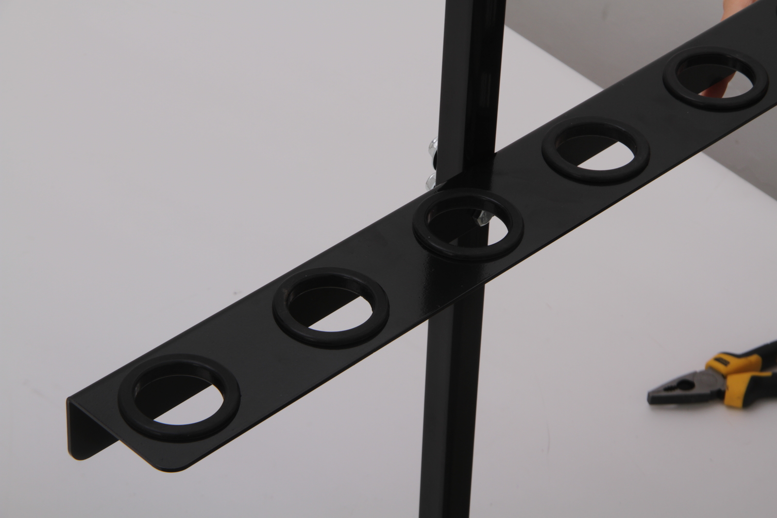 6-Slot Horizontal Tool Storage Rack for Trailers–Holds Shovels, Rakes & Pickaxes